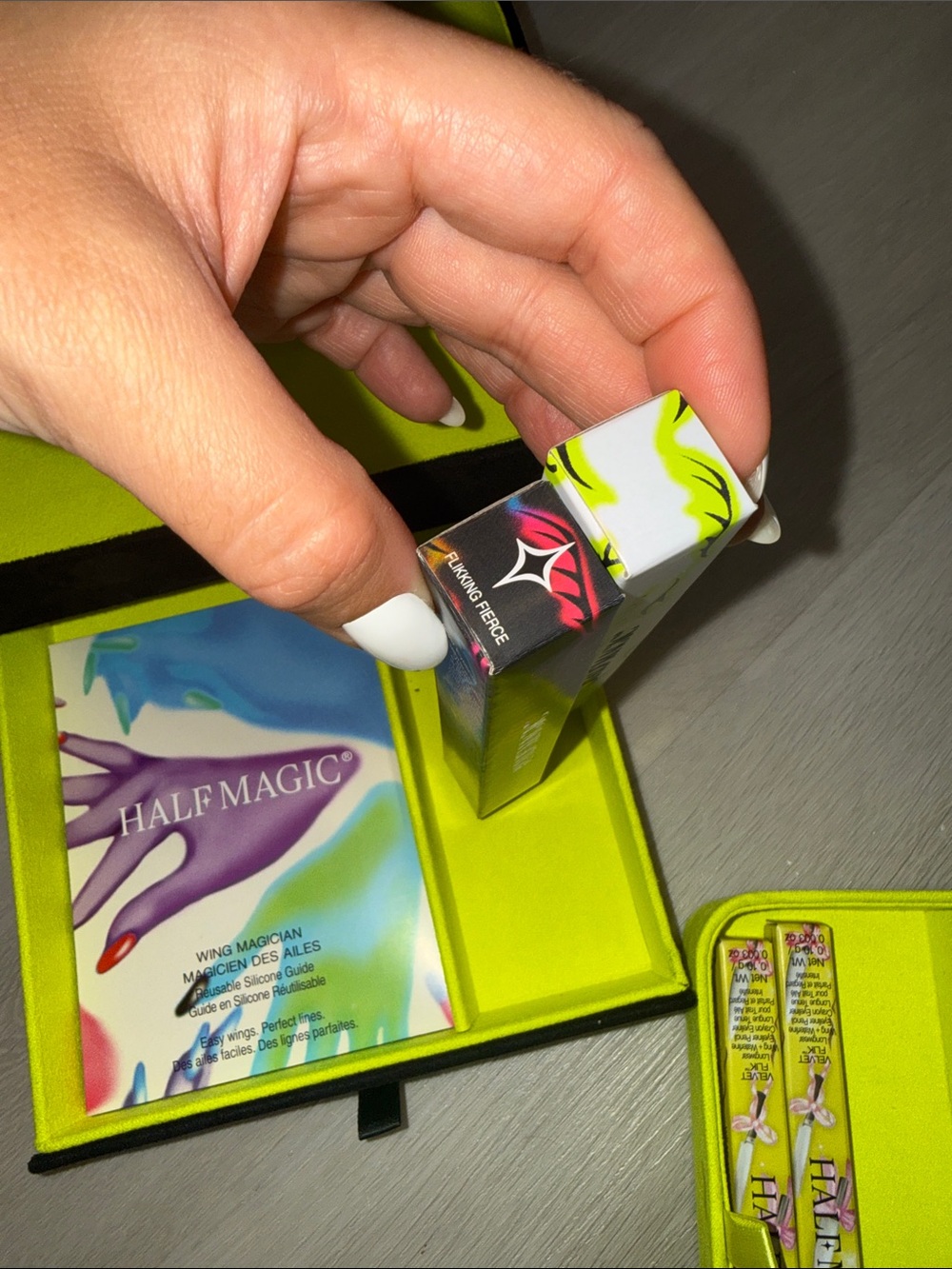 Half Magic PR Box - Picture 6 of 7